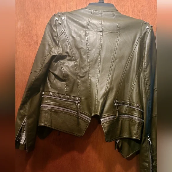 L&L Leisarely Life Collection Olive green Studded lined vegan leather jacket SzM - Picture 3 of 15